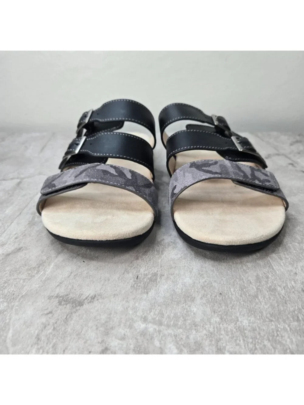 Spenco Orthopedic Slides Sz 10 Black Leather Slip On Comfort Summer Flat Sandals